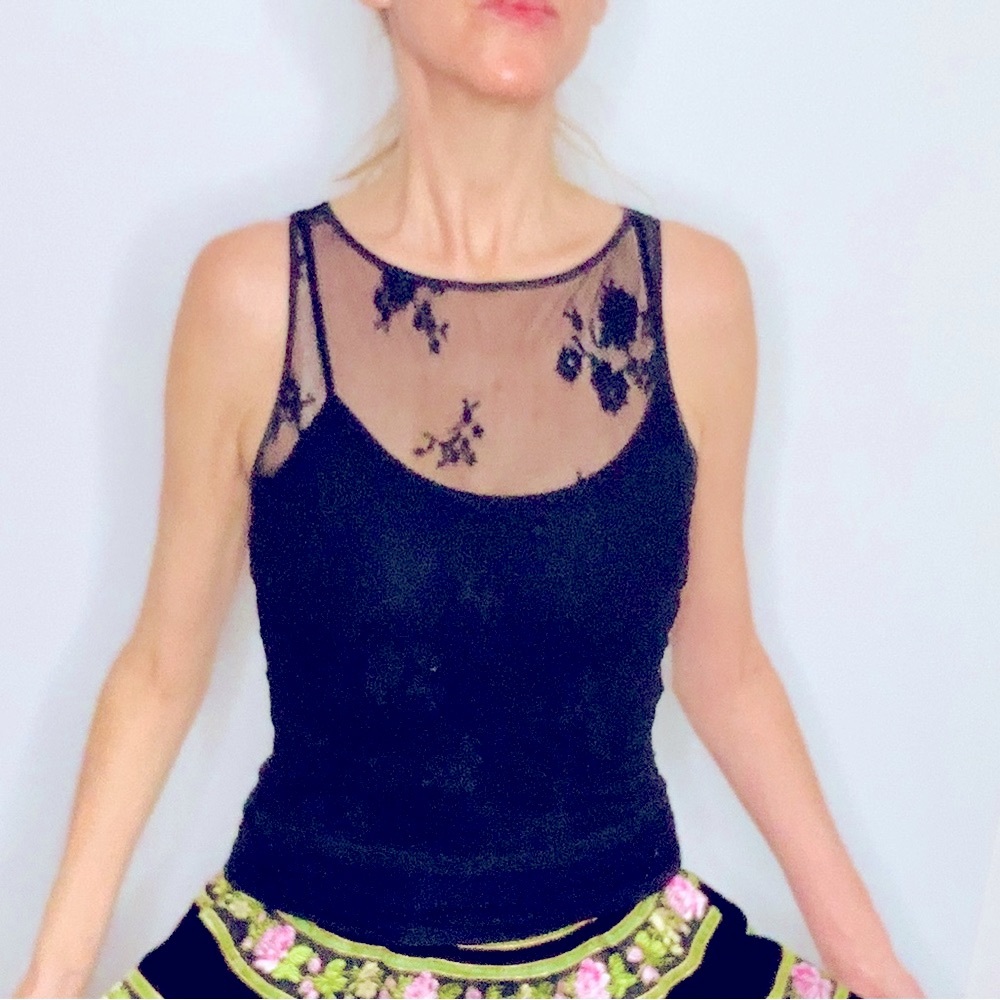 Vintage Club Monaco🖤Sheer Lace Cami Top🖤Lovely🖤Pretty🖤Classic🖤